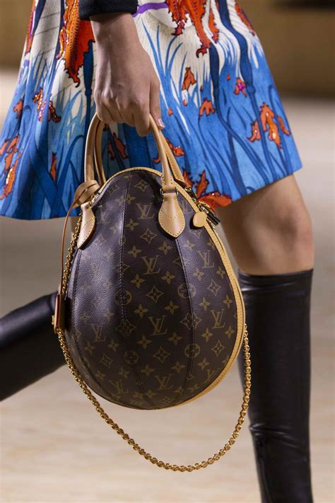 louis vuitton valentine's day collection 2021|LOUIS VUITTON.